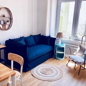 https://studio-tehani.inbrittany.com